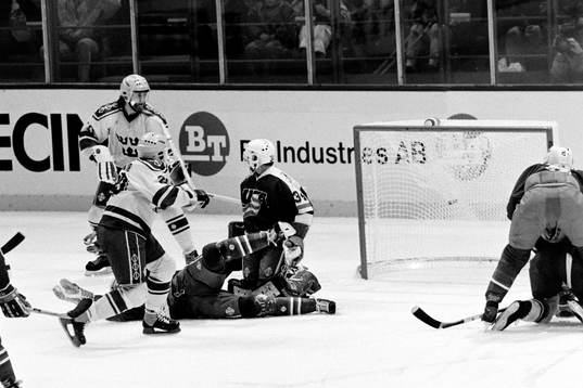 Bo Berglund och Kent Nilsson, Sverige framför John