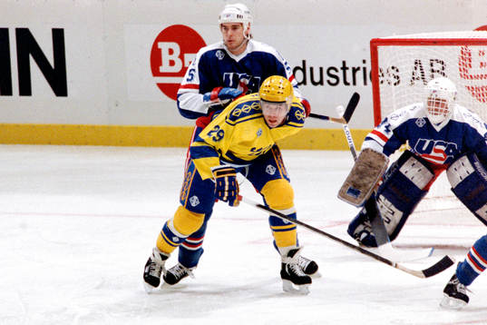 Ulf Dahlen, Sverige