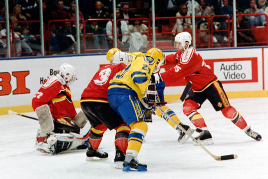 Bo Berglund och Thomas Steen, Sverige framför Karl