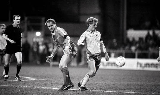 Jonas Thern, Sverige