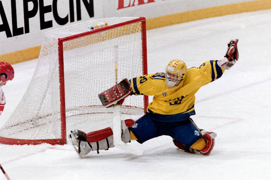 Peter Åslin, målvakt i Sverige