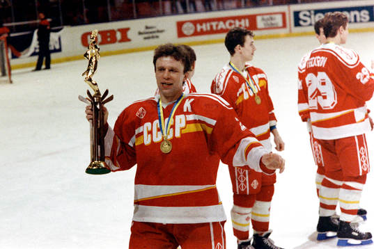 Viacheslav Fetisov, Sovjetunionen jublar med pokalen,