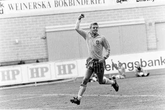 Hans Eklund, Sverige jublar