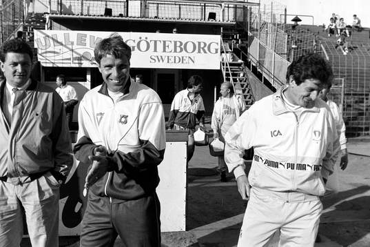 Örgrytes tränare Conny Karlsson och Roy Hodgson innan