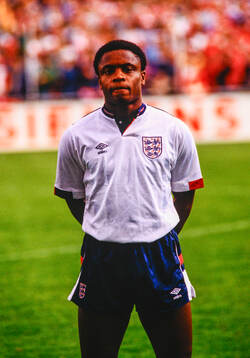 Englands Paul Parker. Football, Friendly, Denmark v