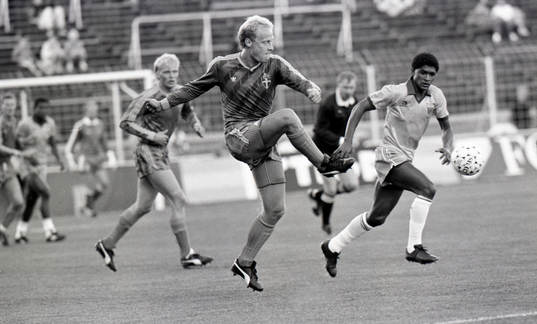 Mats Magnusson, Sverige