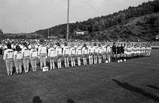 Lagen uppställda innan matchen
