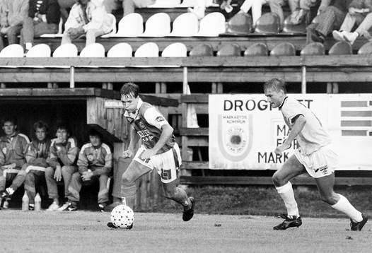 Jim Tolmie, Markaryd med bollen