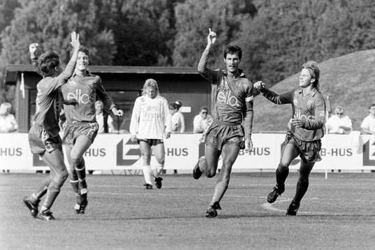 Elfsborgs Stefan Andreasson och Lennart Johansson jublar