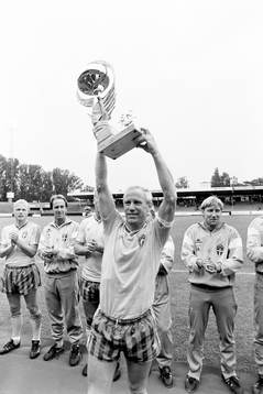 Björn Nordqvist, Sverige jublar med pokalen