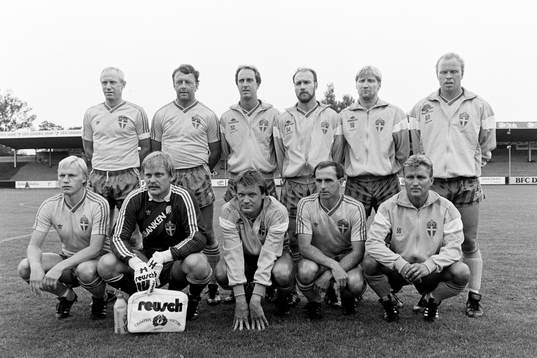 Sveriges startelva. Bakre raden fr.v Björn Nordqvist,