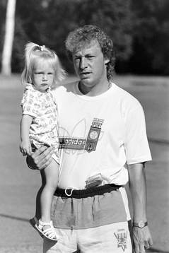 Robert Prytz med dotter