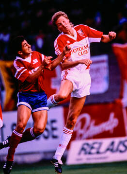 Peter Lönn. Football, Swiss League: Peter Lonn, Neuchatel