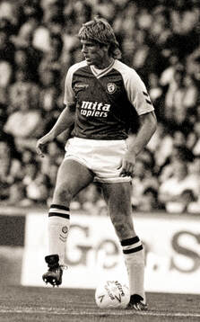 Football, English Football League First Division 1989-1990,