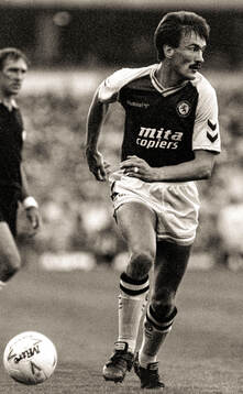 Football, English Football League First Division 1989-1990,