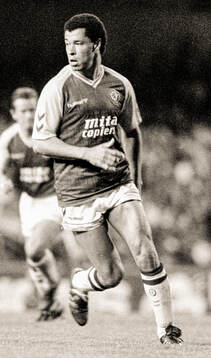 Football, English Football League First Division 1989-1990,