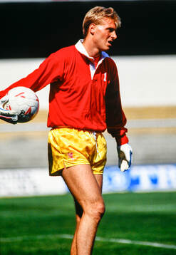 Football, English Football League First Division 1989-1990,