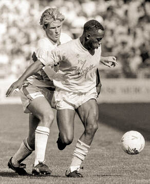 Football, English Football League First Division 1989-1990,