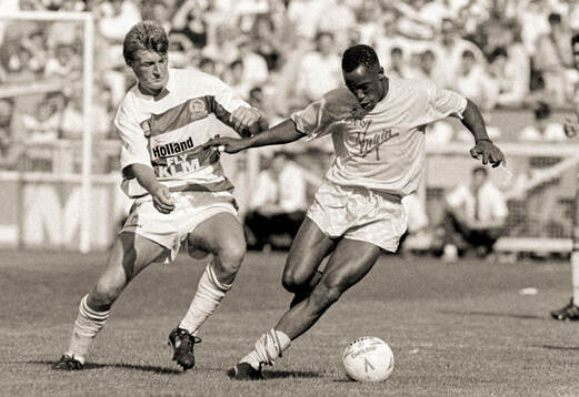 Football, English Football League First Division 1989-1990,