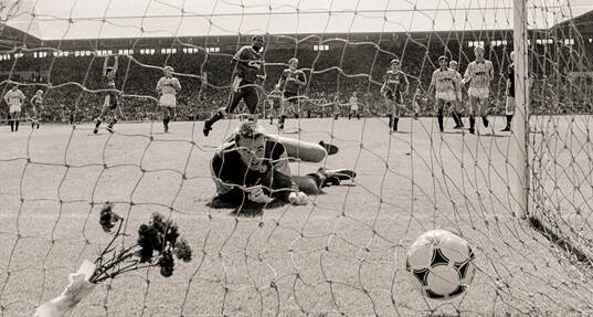 Football, Football League First Division, England
