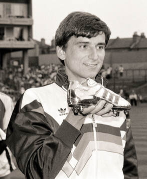 Football, English Football League First Division 1989-1990,