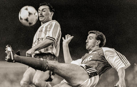 Football, English Football League First Division 1989-1990,