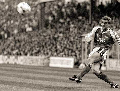 Football, English Football League First Division 1989-1990,