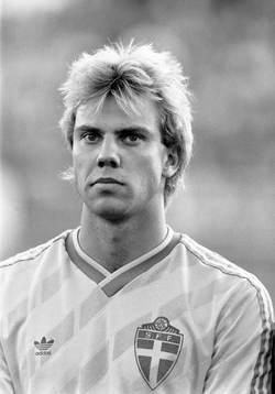 Hans Eklund, Sverige