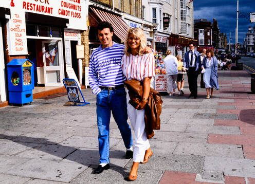 Evertons Stefan Rehn with his girlfriend in Liverpool
