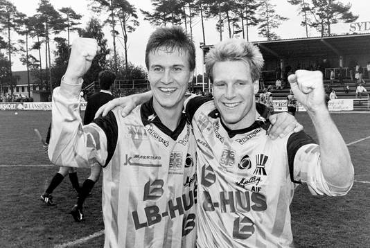 Mjällbys målskyttar Per Harrysson och Thomas Andersson
