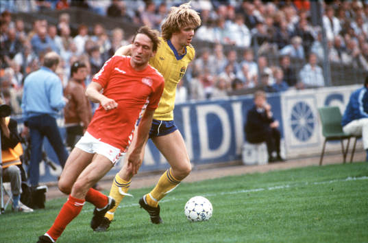 Preben Elkjaer, Danmark och Glenn Strömberg, Sverige