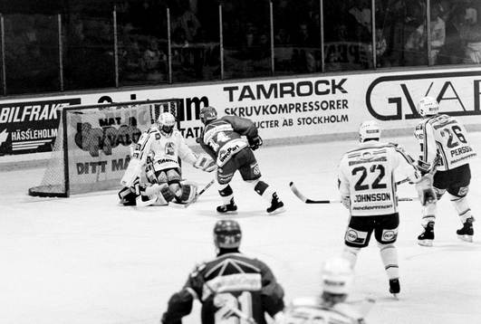 Per Wallin, Tyringe framför Fredrik Josefsson, målvakt i