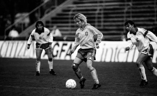 Eleonor Hulltin, Sverige