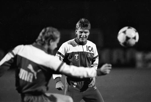 Bläddra bland fler bilder av Fotboll, Europacupen, Mechelen - Malmö FF