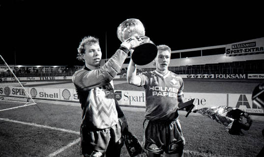 Lars Eriksson och Jan Hellström, Norrköping med pokalen