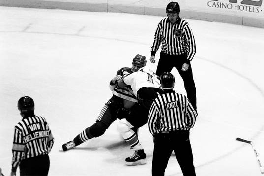 Craig Berube, Philadelphia Flyers i slagsmål med hartfords