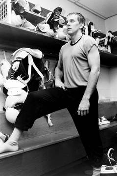 Mikael Lindholm, Los Angeles