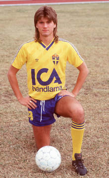 Jonny Rödlund,  Sverige