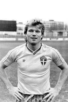 Leif Engqvist, Sverige