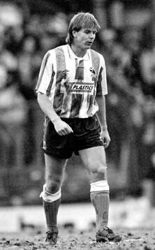 Football, Barclays League Division 1, England 1989-1990,