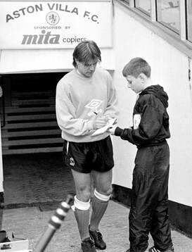 Football, Barclays League Division 1, England 1989-1990,