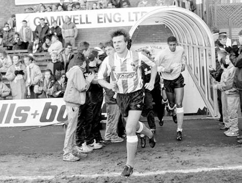 Football, Barclays League Division 1, England 1989-1990,