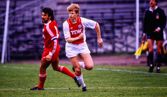 Stefan Pettersson, Ajax, Eric Gerets, PSV