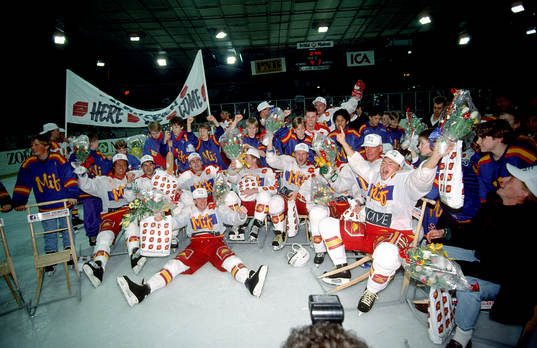 Bläddra bland fler bilder av Ishockey, Allsvenskan, final, Malmö - Modo, 4-3