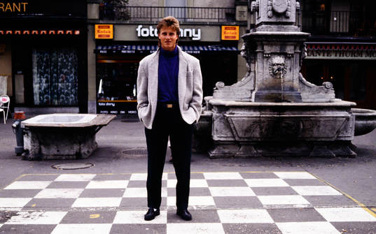 Roger Ljung på torget i Bern