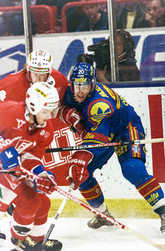 Färjestads Anders Berglund och djurgårdens Johan