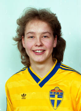 Åsa Lindquist, Sverige