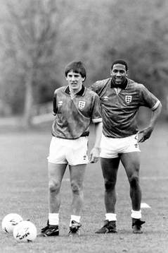 Peter Beardsley och John Barnes
