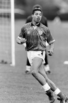 Des Walker