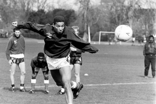 Des Walker